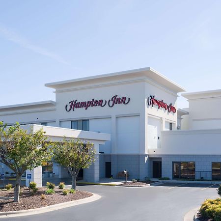 Hampton Inn Mount Airy Exterior photo